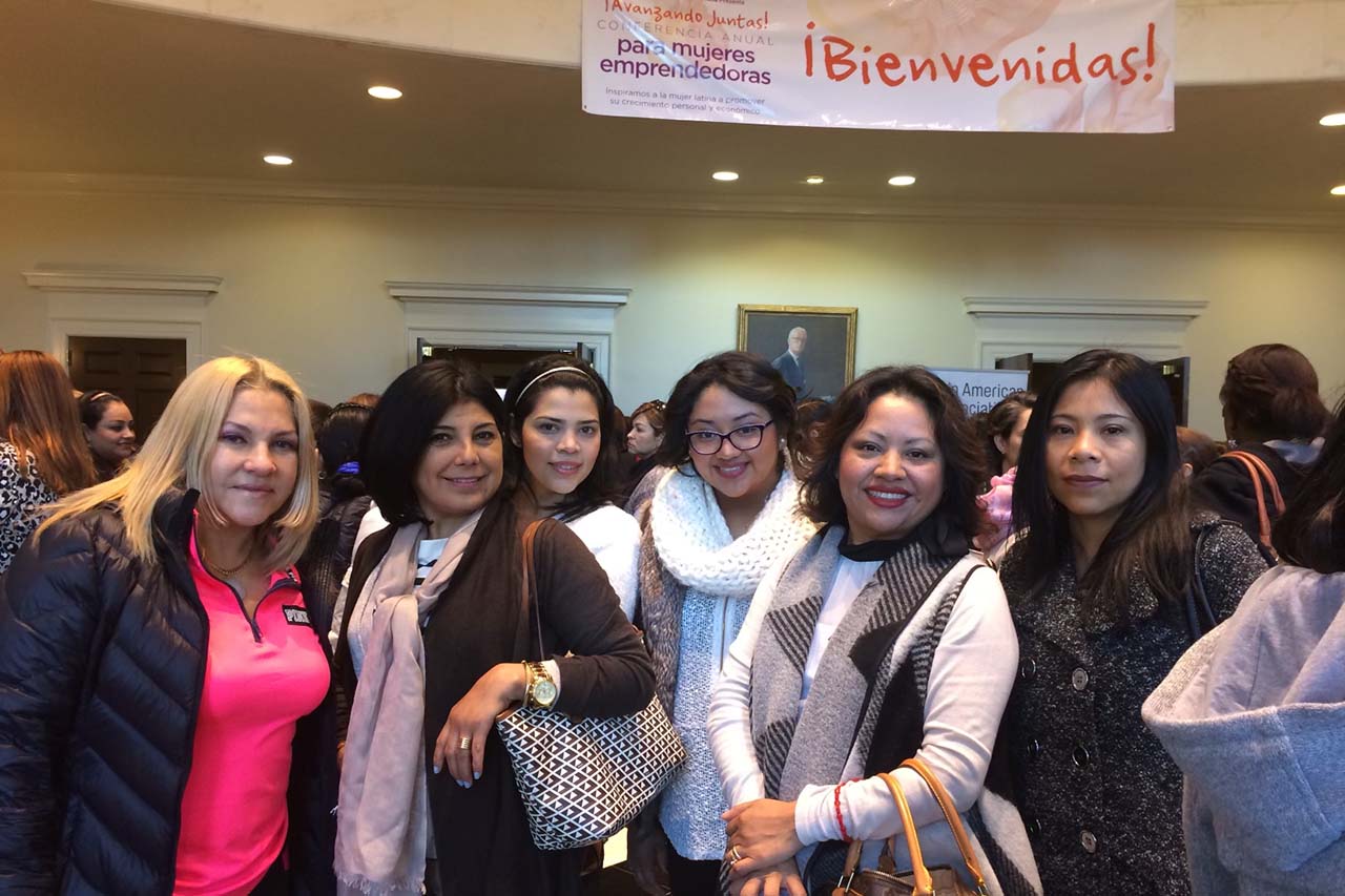 Latinas attend a Latin American Association women’s entrepreneurship conference