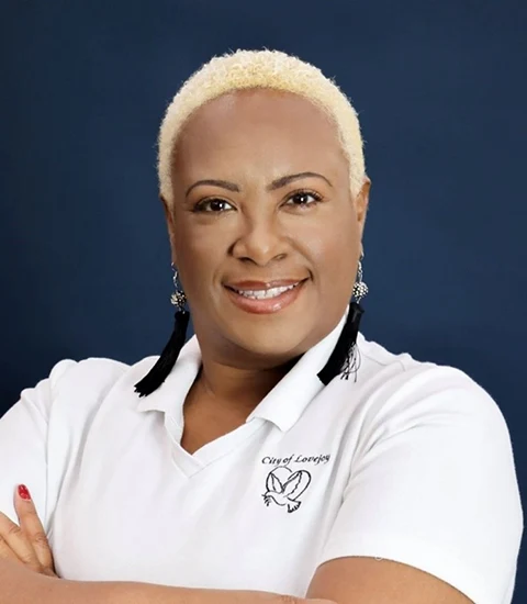 Headshot of Mayor Marci Fluellyn